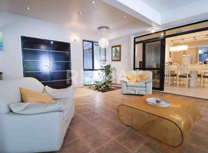 CASA EN BARRIO PRIVADO LAS PERGOLAS CIPOLLETTI 4