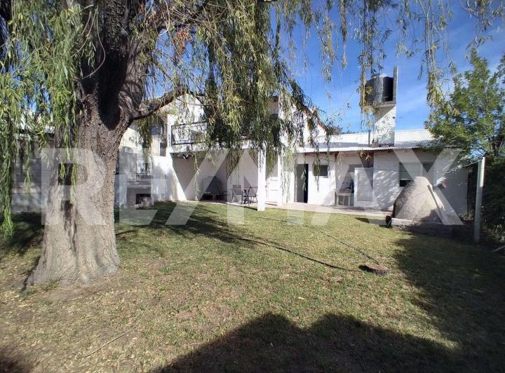 VENTA COMPLEJO DE 2 DEPARTAMENTOS EN LAS GRUTAS 4