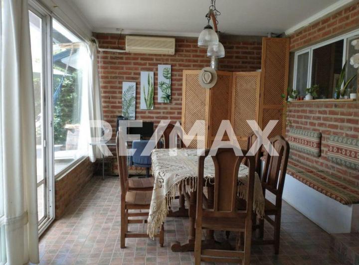 VENTA DE CASA 3 DORMITORIOS EN PLOTTIER 2