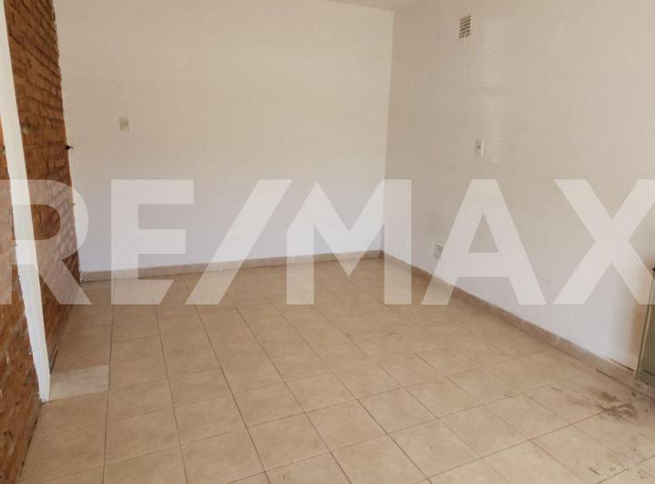 DEPARTAMENTO 1 DORMITORIO PLAZA HUINCUL C/ COCHERA 5