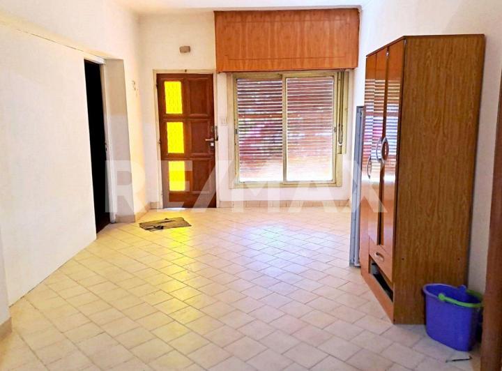 EN ALQUILER Casa de 2 dormitorios en Plaza Huincul 2