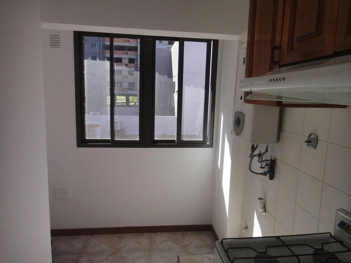 ALQUILER Dpto 1 dorm con balcón Neuquén Zona UNCO 4