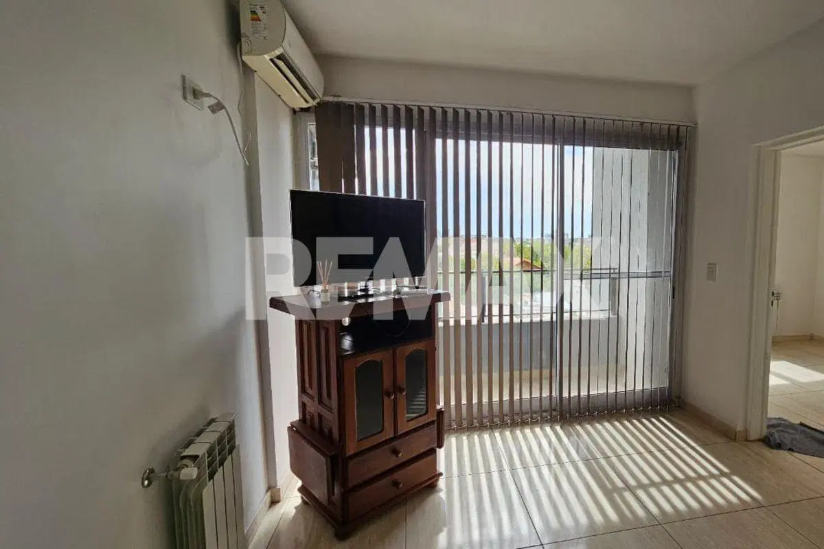 DEPARTAMENTO AMOBLADO 1 DORMITORIO - CIPOLLETTI 5