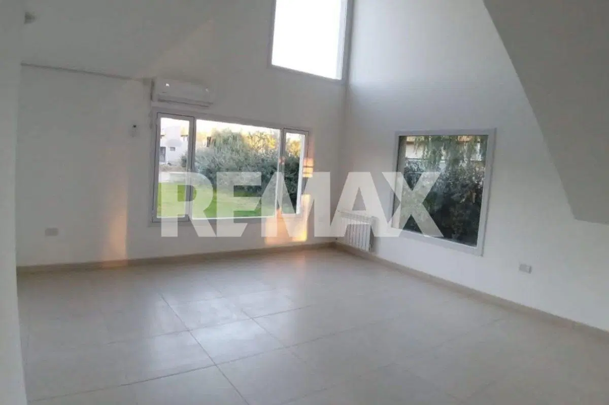 Alquiler casa barrio La Zagala 2