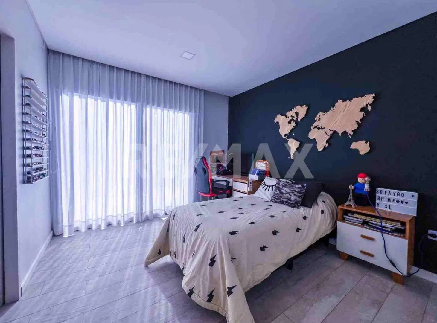 VENTA CASA C/PILETA B° PARQUE DE TALERO NQN 4