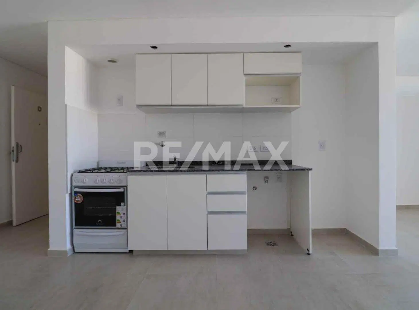 Deptos Monoambiente Apto Residencial y Profesional 3