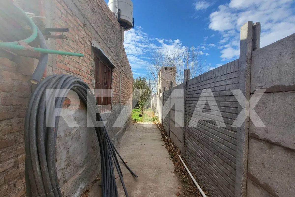 VENTA CASA 2 DORMITORIOS C/DEPTO BALSAS LAS PERLAS 3