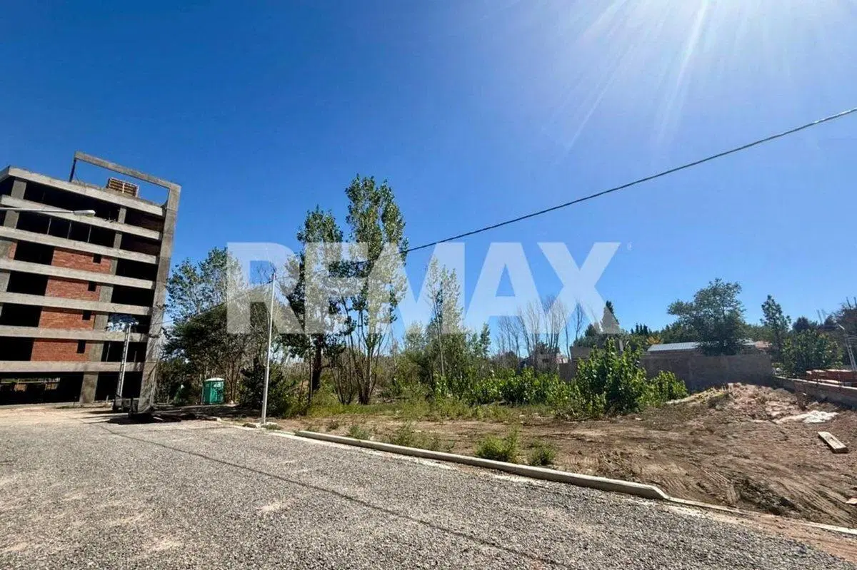 TERRENO EN VENTA, PASEO COSTERO - NEUQUEN 2