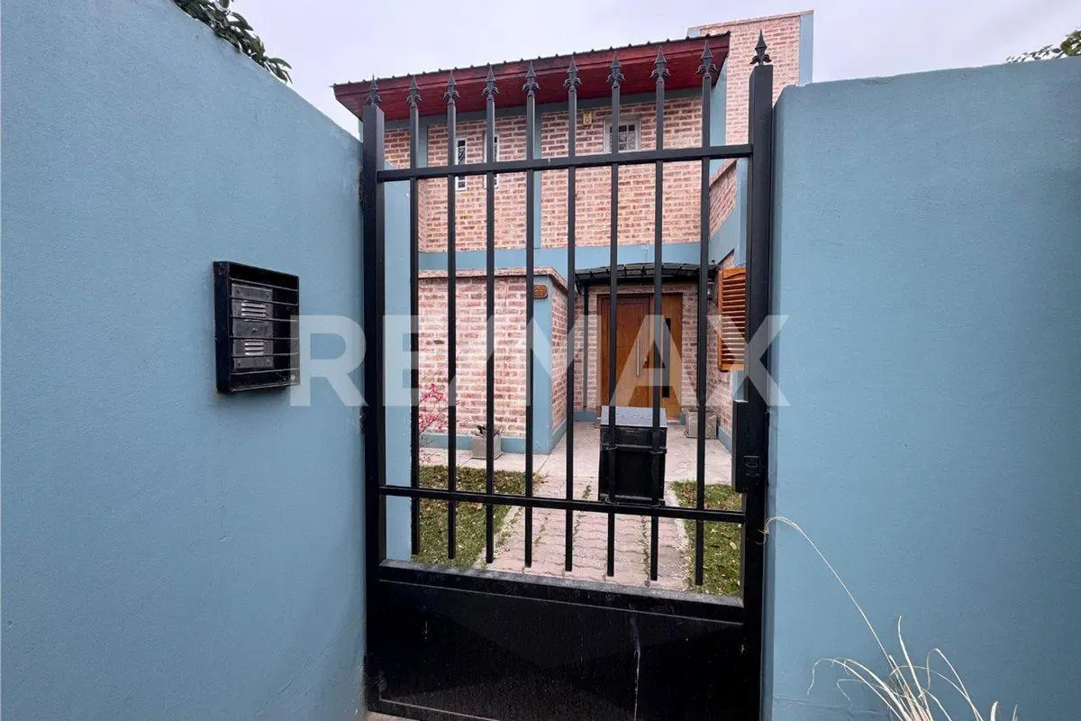 VENTA CASA 3 DORMITORIOS -JARDINES DEL REY NEUQUEN 4