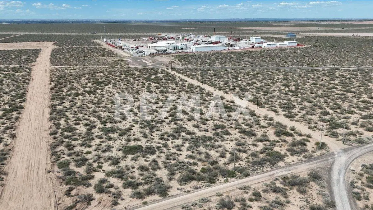 PARCELA EN VENTA EN PARQUE INDUSTRIAL NEUQUEN. 5