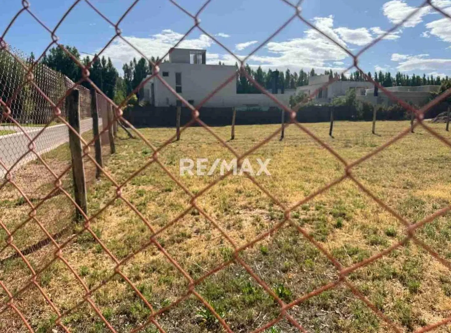 TERRENO EN VENTA | LA COMARCA 5