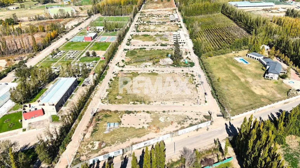 LOTE EN "URBANIZACION DEL VENETO, CENTENARIO 5