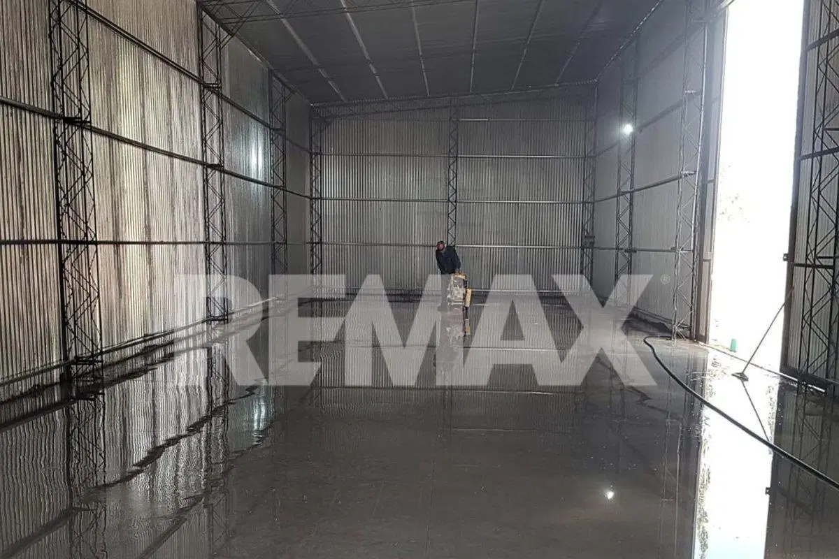 ALQUILER GALPON, QUINCHO Y LOTE 4000 M2 4