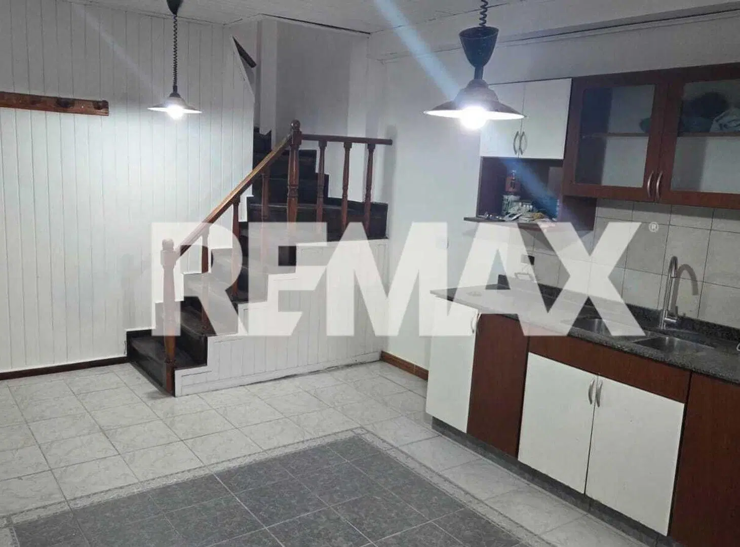 Alquila Duplex 3 dorm, cochera, Leloir 509 Neuquen 4