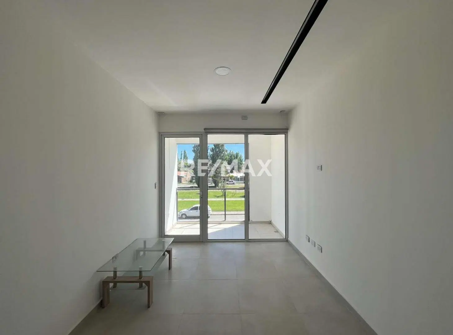 Departamento 1 dormitorio en venta Plottier 2