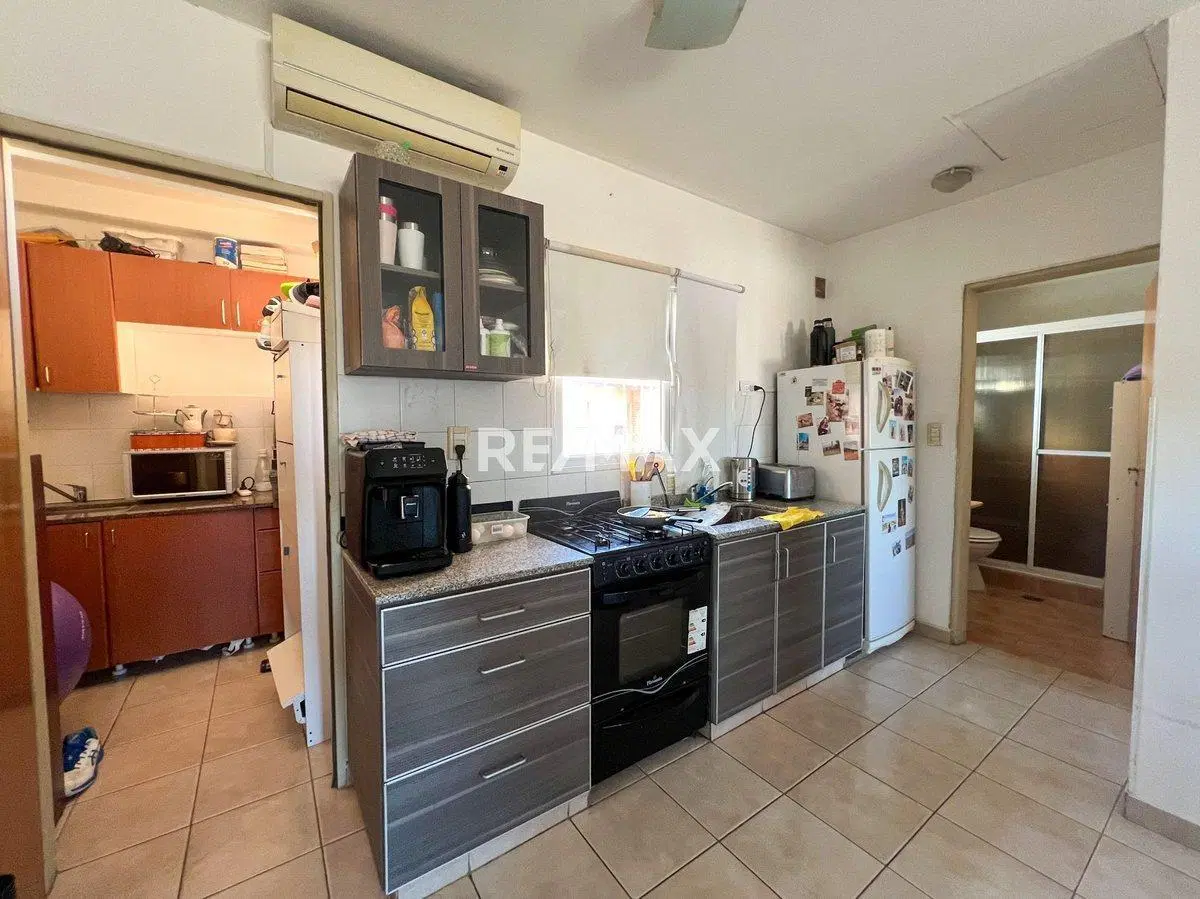Venta - Dpto 1 dorm y cochera - Apto Crédito - Nqn 2
