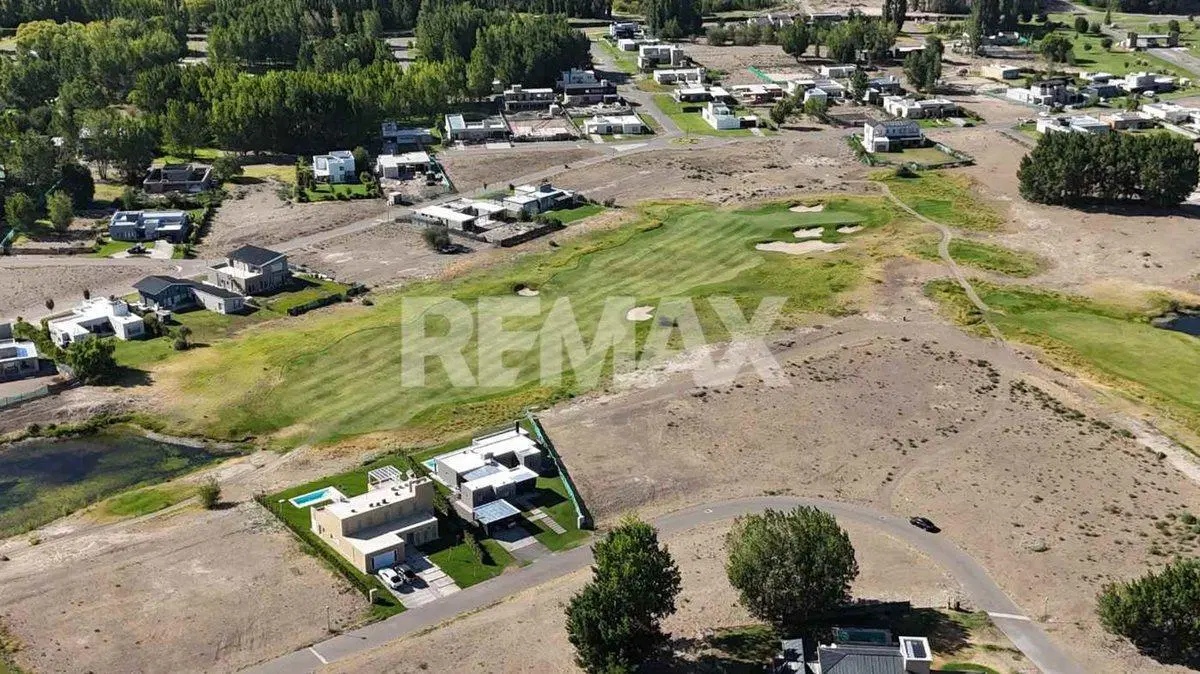 VENTA TERRENO EN CANALES DE PLOTTIER UF 582 -NQN- 3