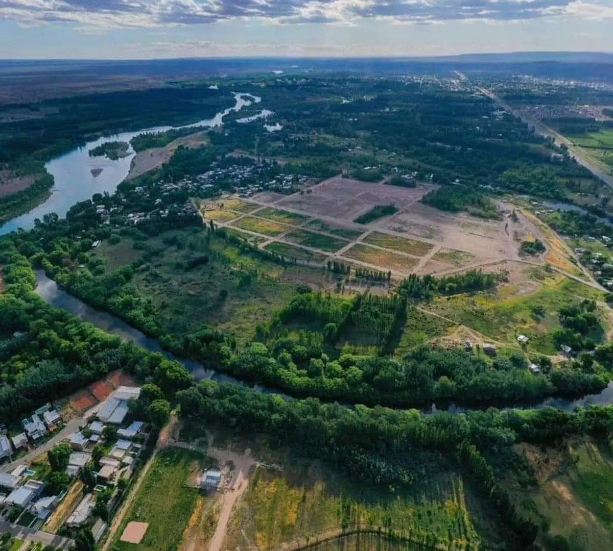 VENTA DE LOTE EN LA HERRADURA 2