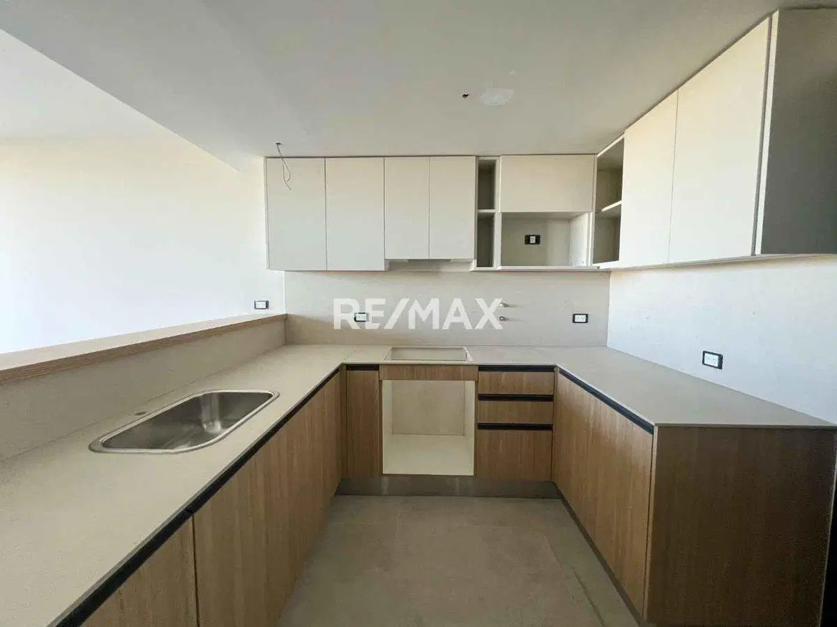 VENTA DEPTO 2 DORM + COCHERA | SAN MARTÍN 153 2