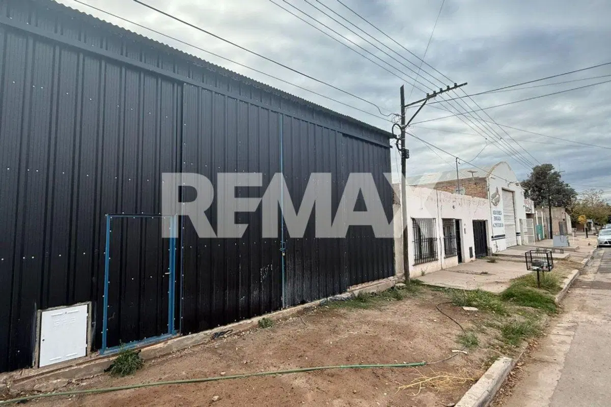 VENTA DE GALPON A ESTRENAR EN CENTENARIO 3
