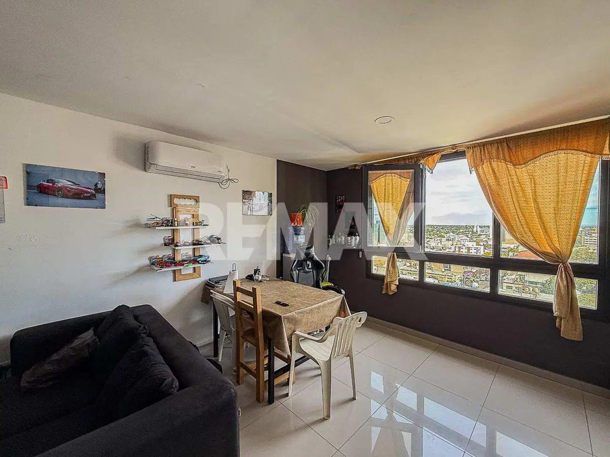 EN VENTA DPTO 1 DORM SANTIAGO 115 NQN 4