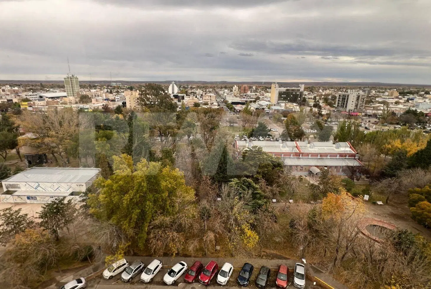 ALQUILER Oficina Centro de Neuquen Capital 4