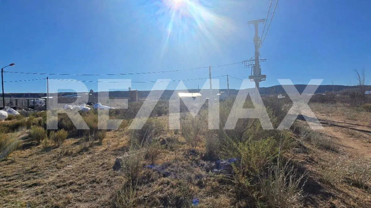 EN VENTA LOTE EN ESQUINA EN AMEDEA PLOTTIER 2