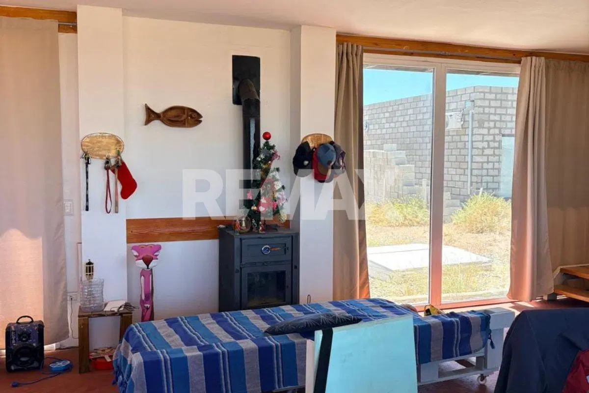 CASA EN VENTA EN CHOCÓN VILLA DE PLAYA 2