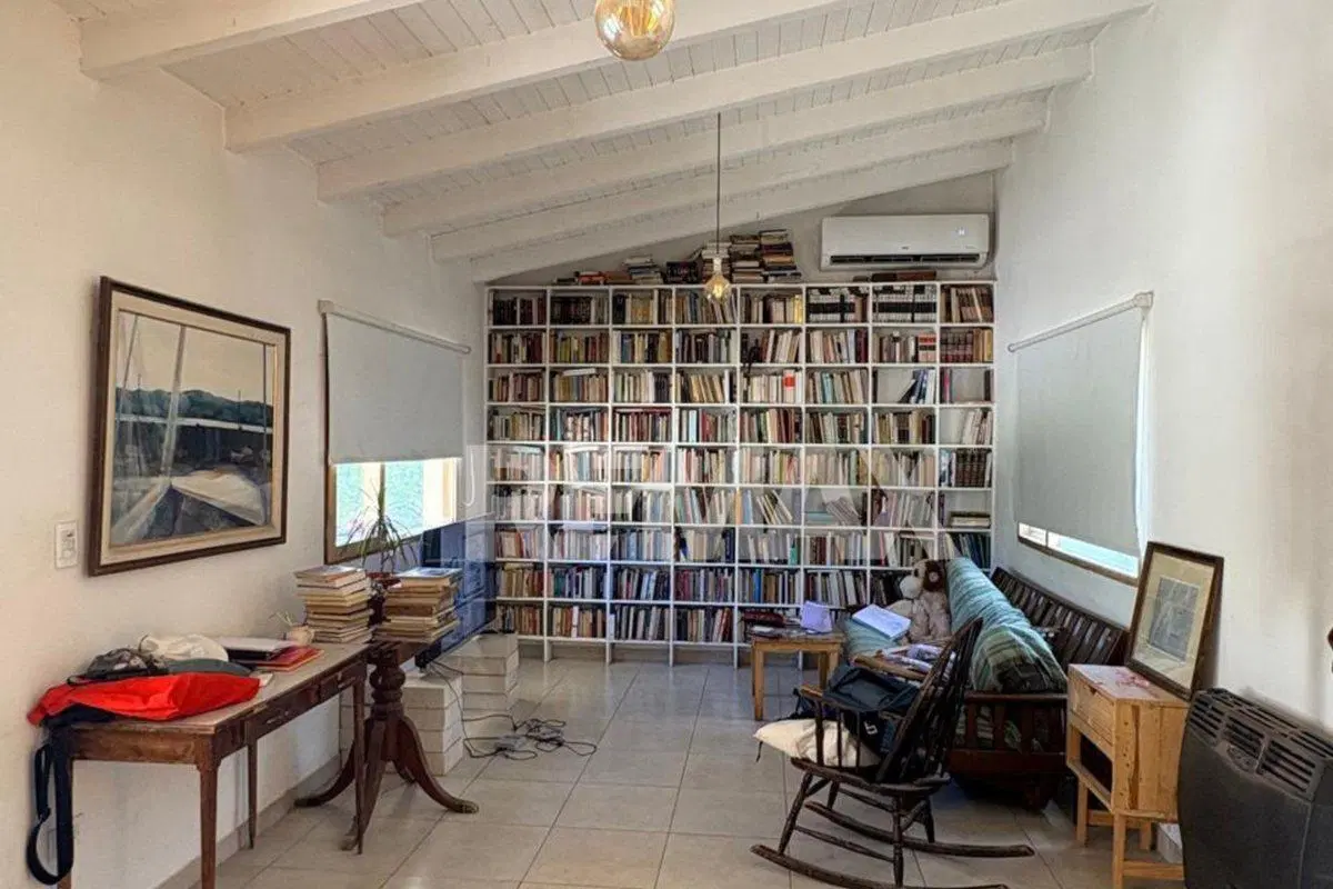 CASA EN VENTA EN BARRIO TALZABER NEUQUEN CAPITAL 4