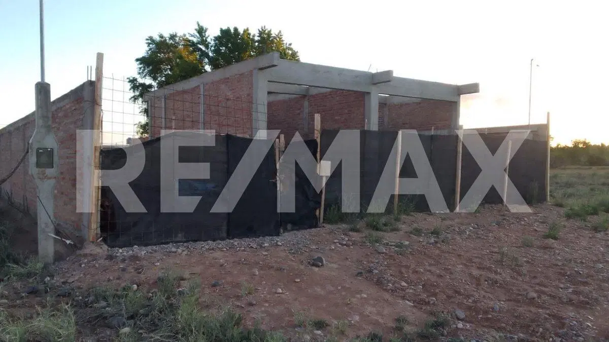 LOCALES COMERCIALES A TERMINAR - SENILLOSA 5