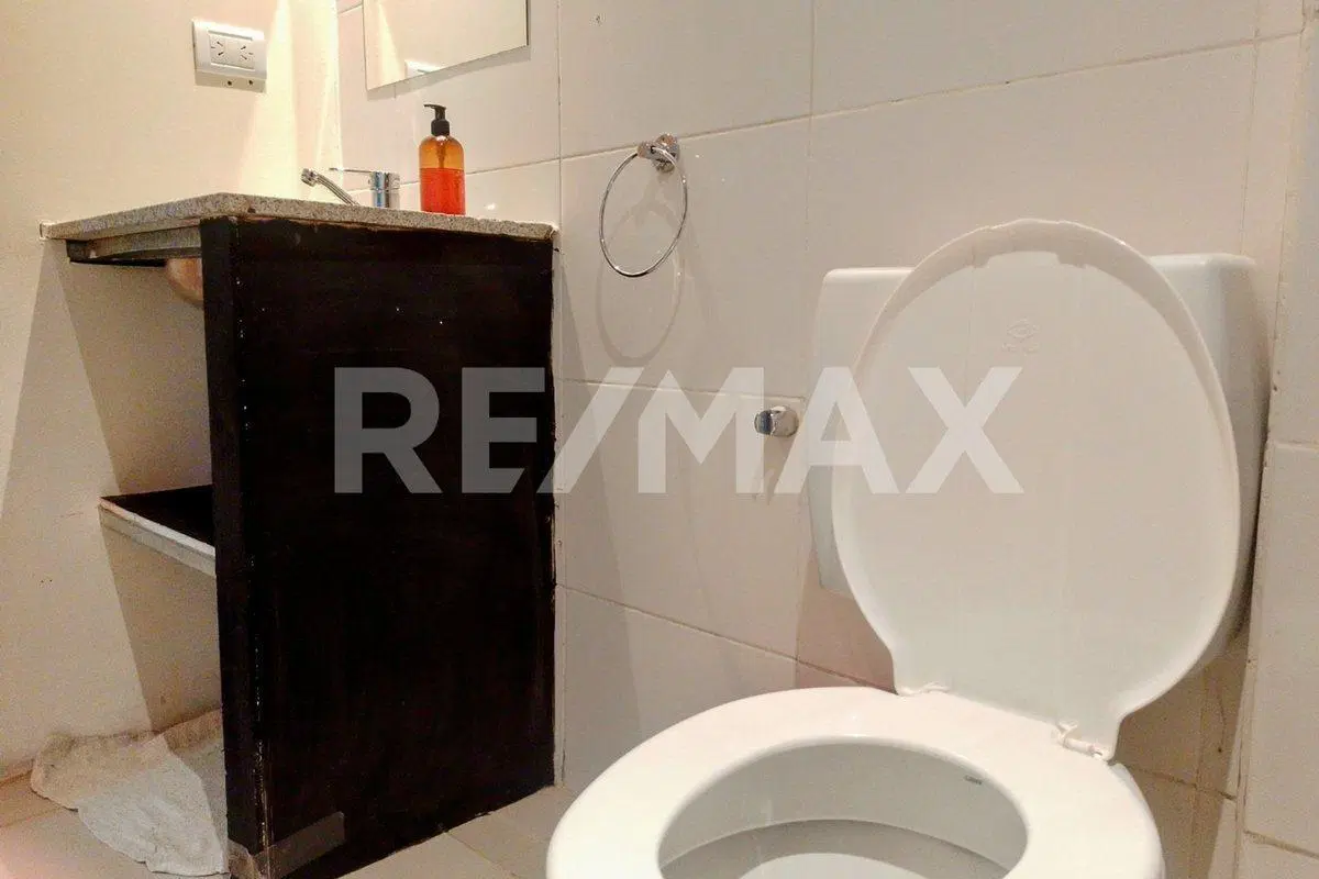 LOCAL COMERCIAL EN VENTA 5