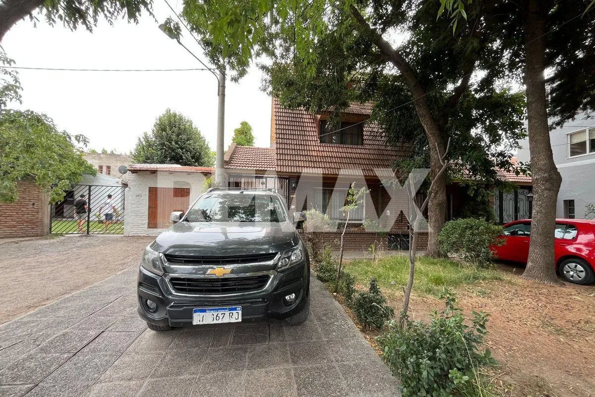 DUPLEX DE 3 DORMITORIOS CON COCHERA EN ALQUILER 4