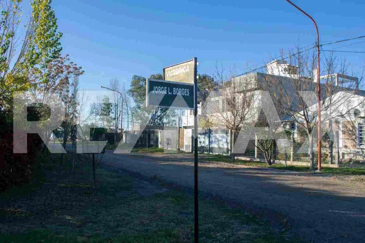 VENTA TERRENO 392 m2 B° RINCON LINDO I CIPOLLETTI 5