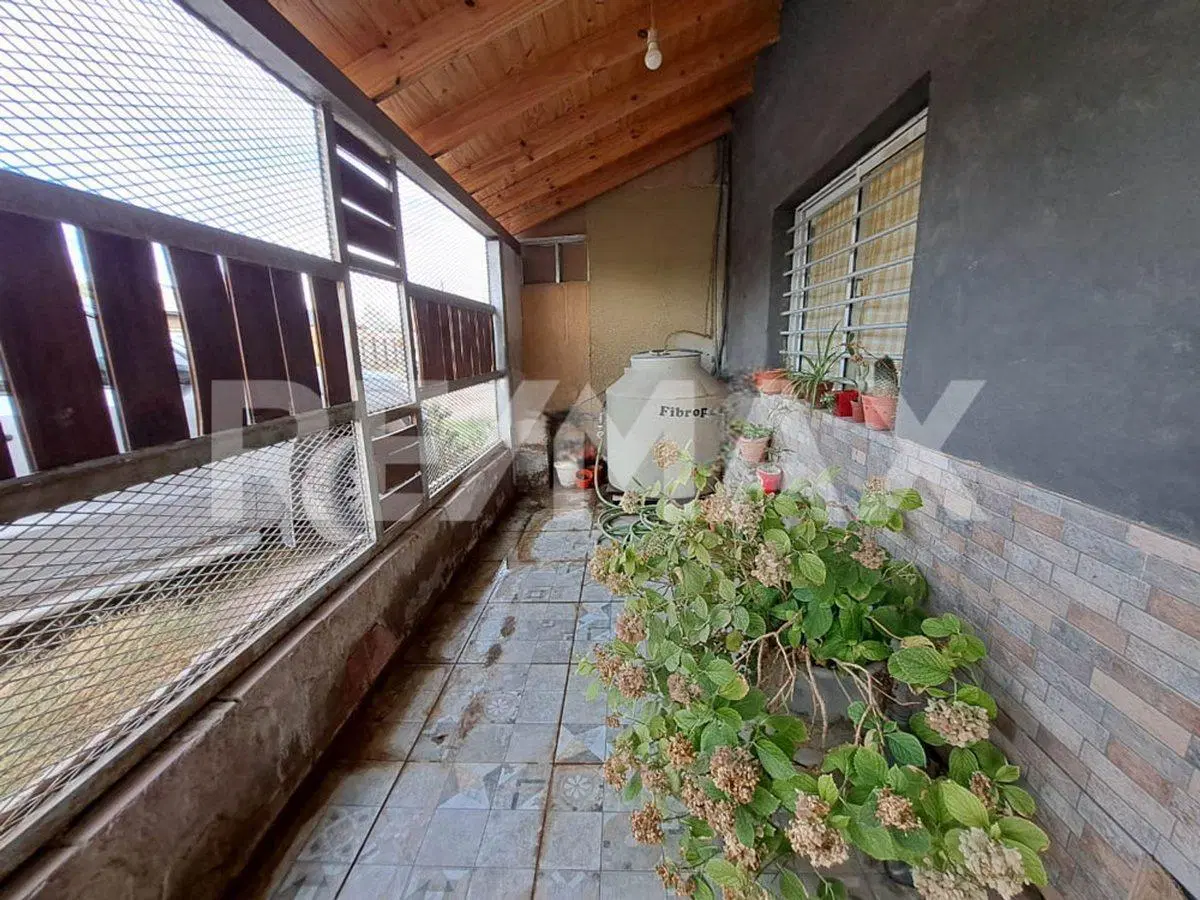 VENTA CASA 4 DORMITORIOS EN PLOTTIER 5