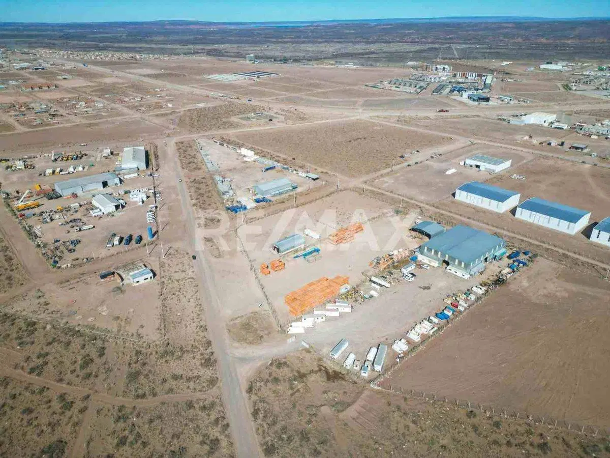 BASE EN VENTA PARQUE INDUSTRIAL DE AÑELO 5