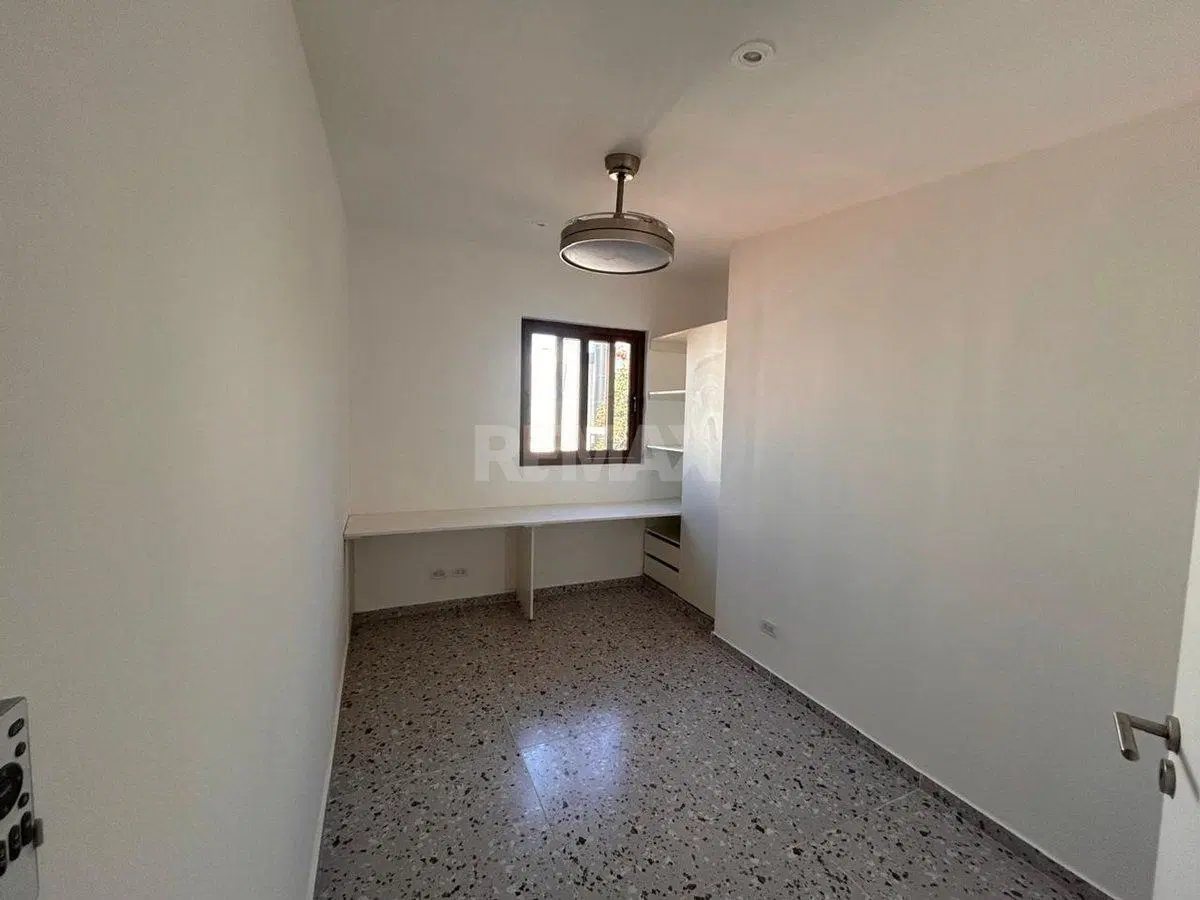 DPTO EN ALQUILER | DOS DORM | JARDINES DEL REY 5