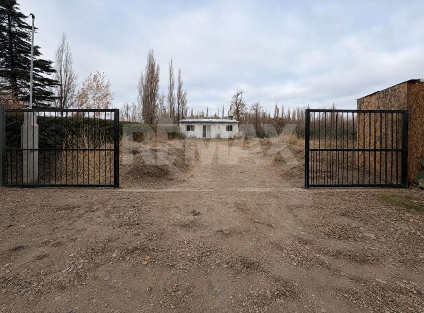 VENTA DE CASA A TERMINAR EN PLOTTIER