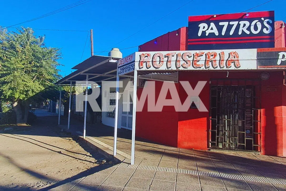 Venta Local  y Terreno centro Centenario 400 m2 3