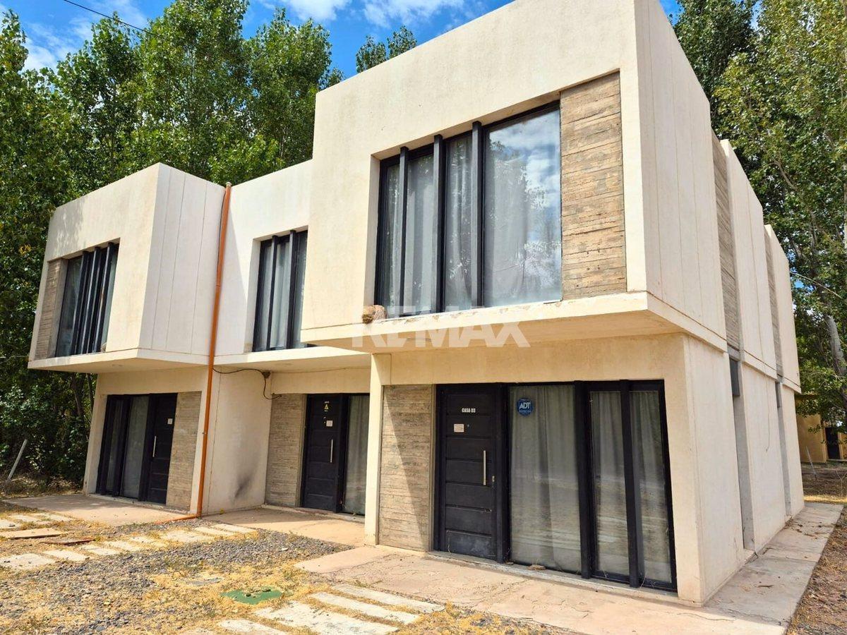 VENTA DUPLEX EN LA FORESTADA AÑELO