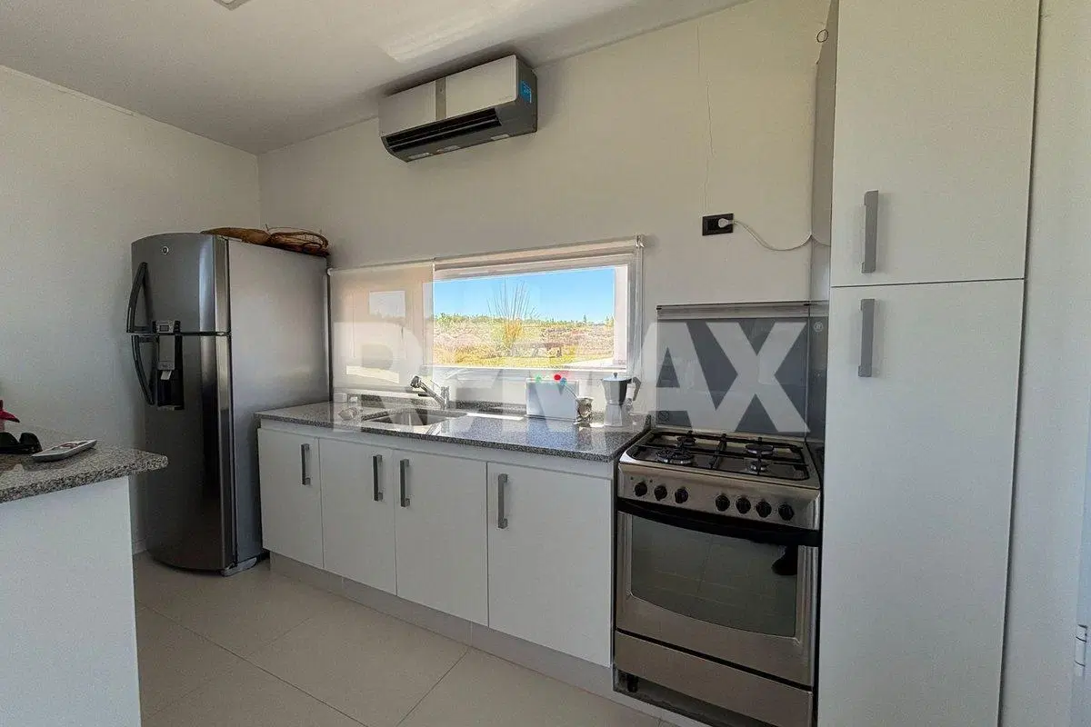 Casa en venta en La Peninsula 5