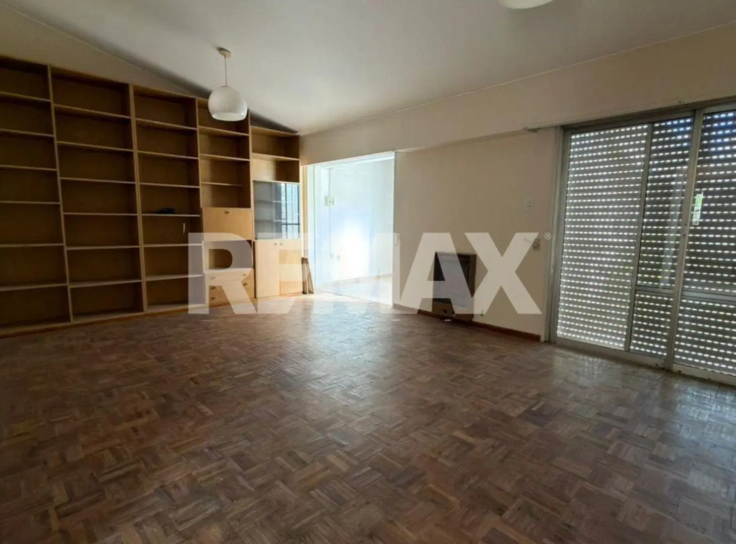 VENTA CASA EN PB CALLE BALLESTER 626 CENTENARIO 3