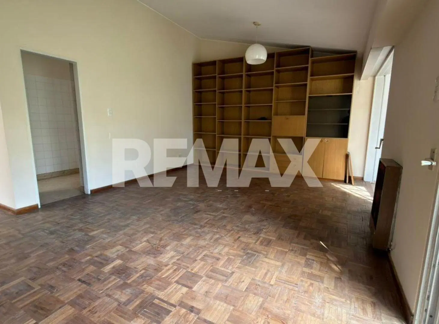 VENTA CASA EN PB CALLE BALLESTER 626 CENTENARIO 2