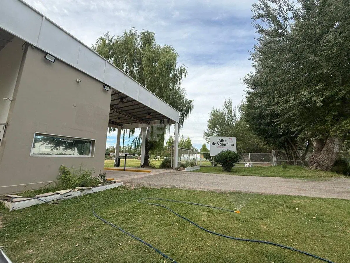 Terreno en venta B Privado Altos de Valentina 3