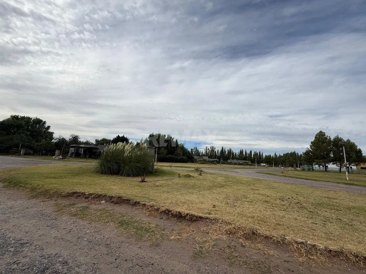Terreno en venta B Privado Altos de Valentina 5