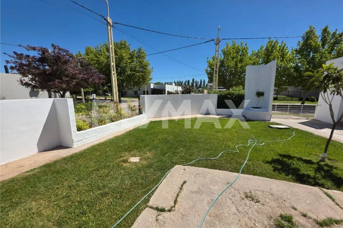 VENTA - CASA B° PRIVADO SANTA ANGELA, CENTENARIO 4