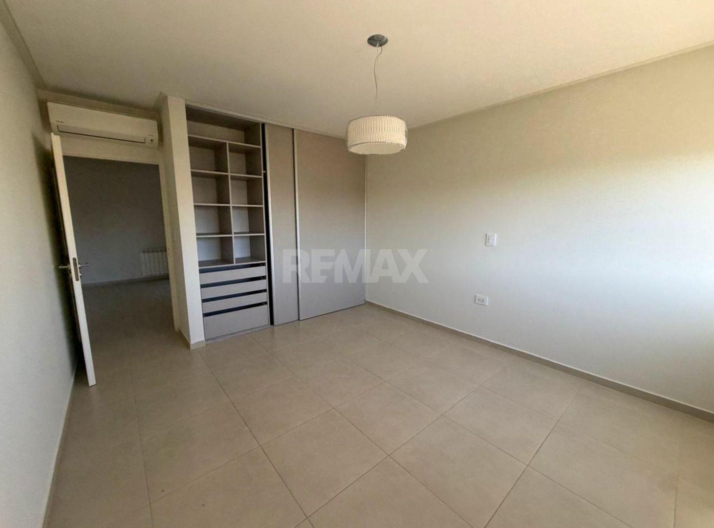 Foto de CASA EN VENTA | COMAHUE GOLF CLUB | NEUQUÉN, imagen 4
