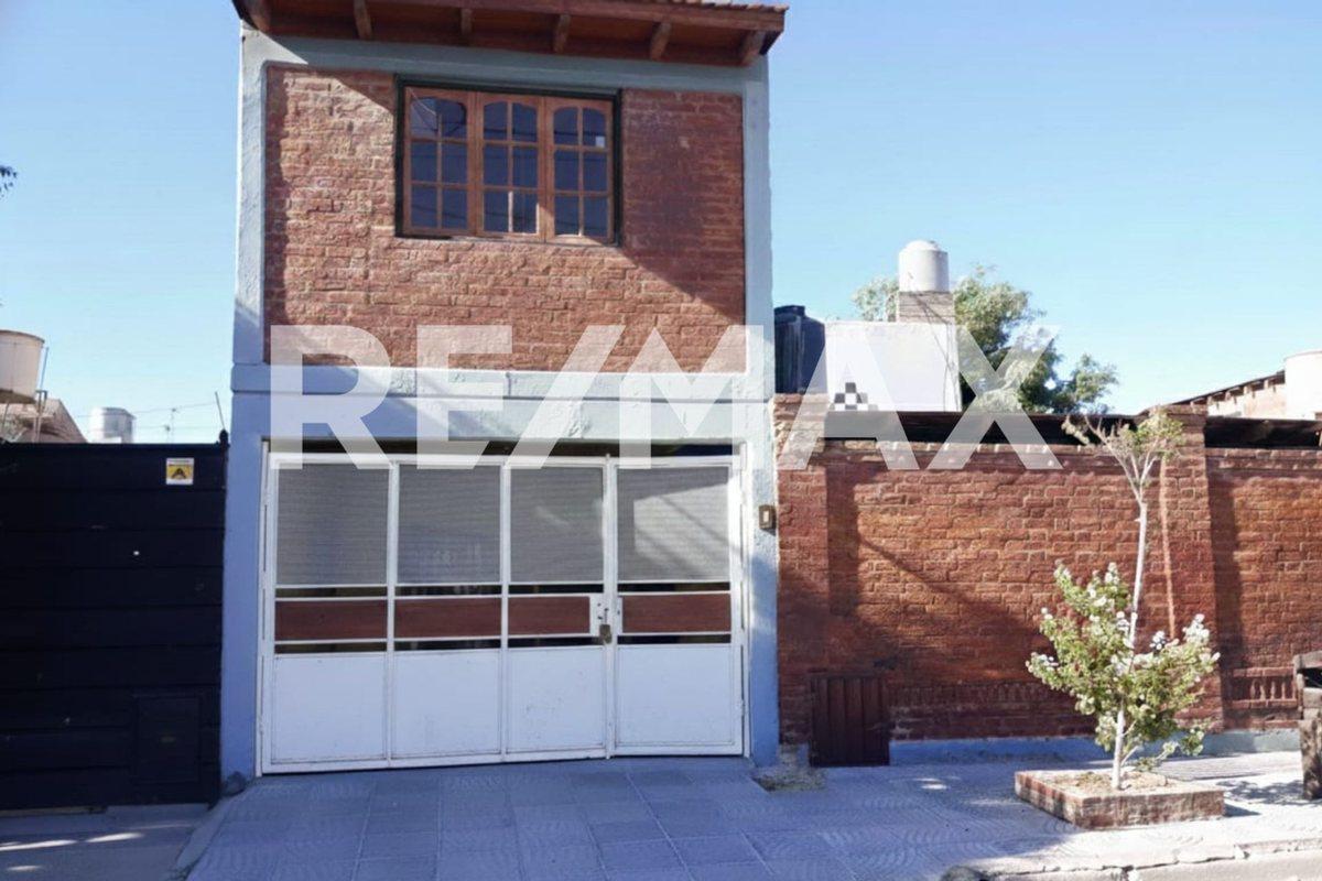VENTA DE CASA 5 DORMITORIOS
