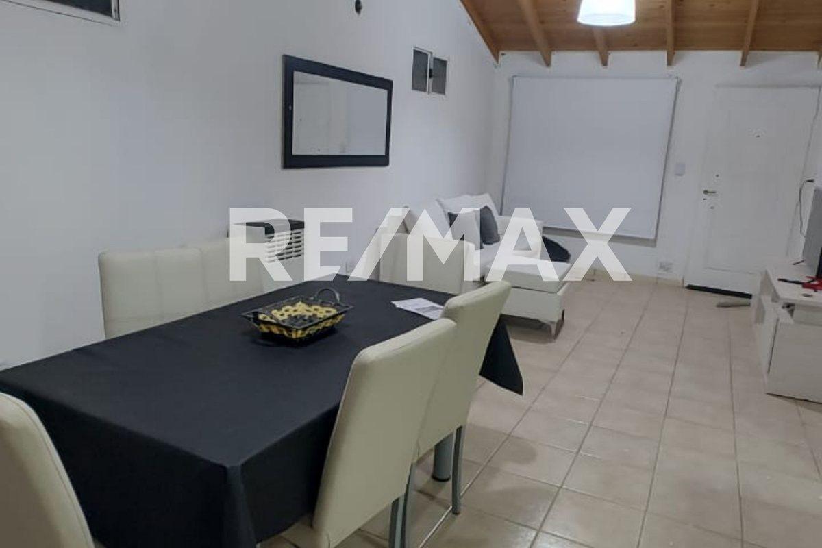 Foto de VENTA CASA B° Jardin San Patricio del Chañar, imagen 1