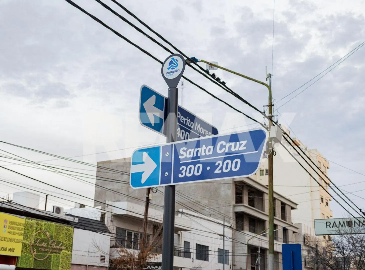 VENTA DE CASA + DTO , SANTA CRUZ 274 , NEUQUEN 2