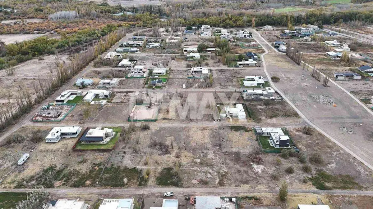 VENTA TERRENO EN BARRIO EL VERGEL UF 28 2
